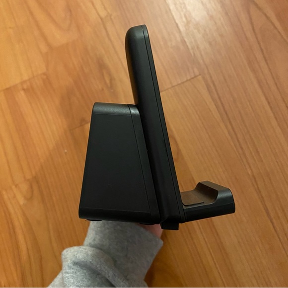 Alarm Clock with Phone Charger - Picture 3 of 7